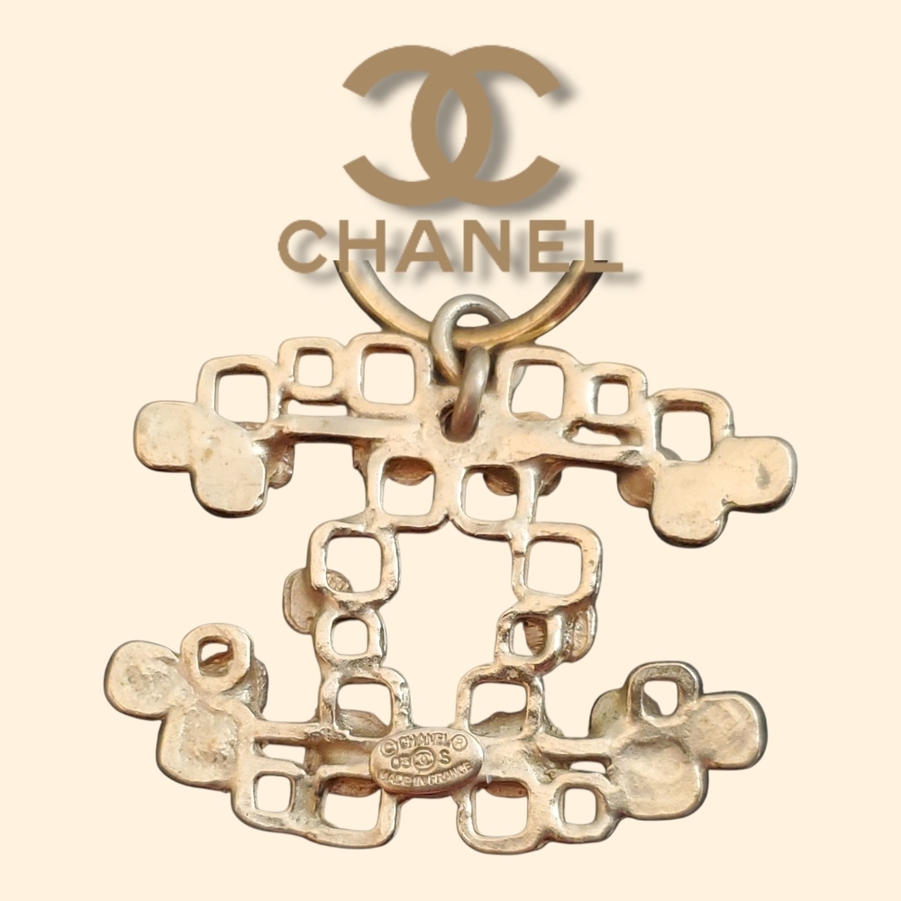 CHANEL Gold and Tan Earrings - Picture 11 of 13